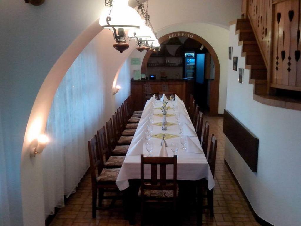 Gasthof Laci Betyar Hajdúszoboszló Zewnętrze zdjęcie