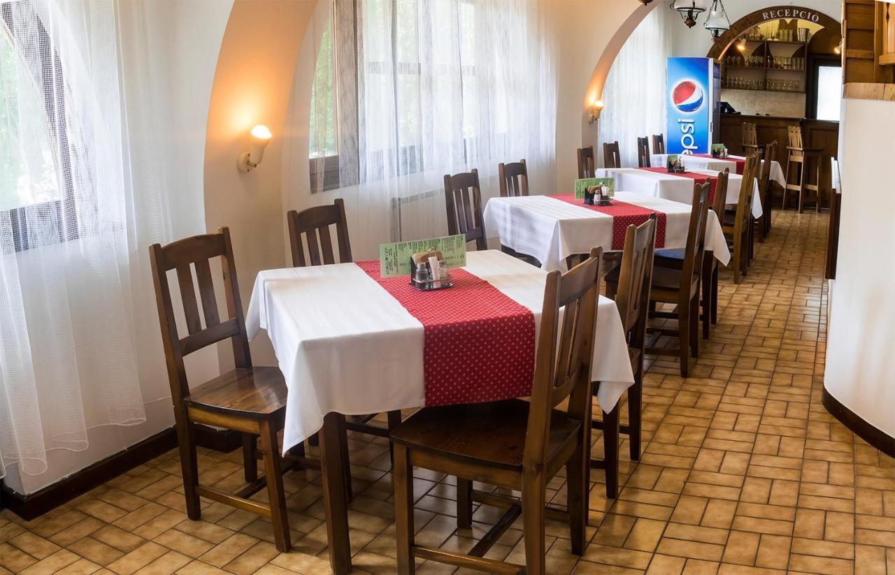 Gasthof Laci Betyar Hajdúszoboszló Zewnętrze zdjęcie